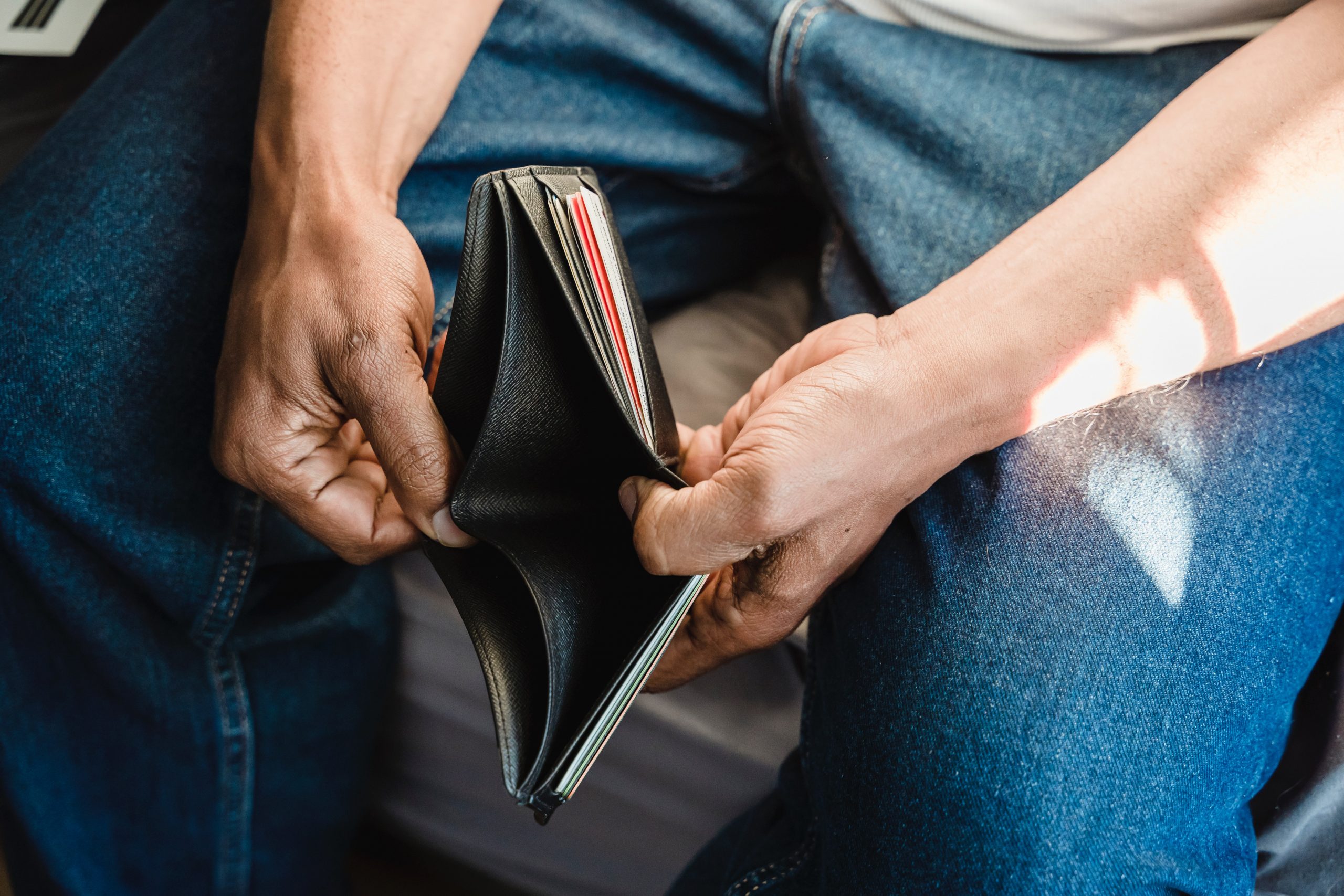 How to never go broke again -plan, save and invest